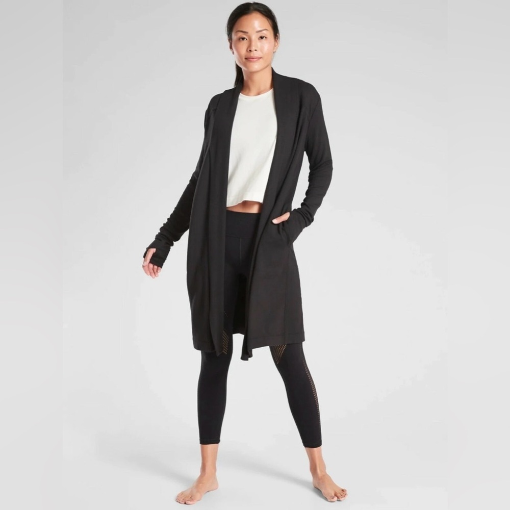Athleta Canopy Wrap